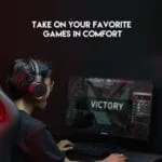 FANTECH HQ53 FLASH LIGHTWEIGHT RED/WHITE ACCENT LIGHTING GAMING HEADSET - Image 3